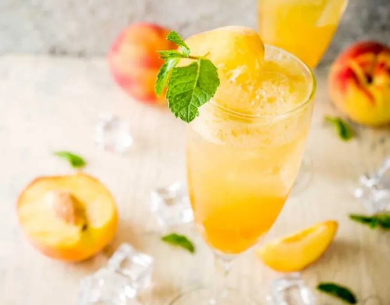 peach bellini