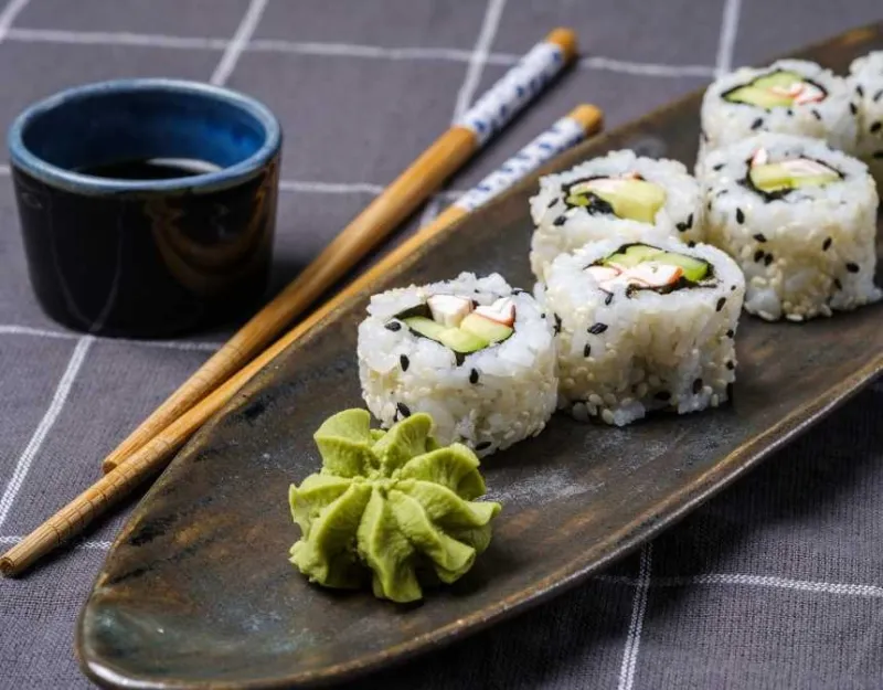 Spicy California sushi roll
