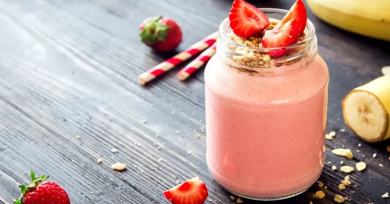 Çilekli Smoothie