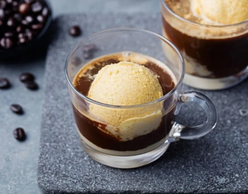 Affogato ile Vanilyalı Dondurma