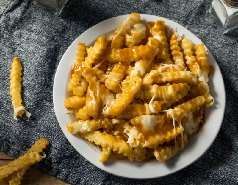 Gravy Soslu Poutine