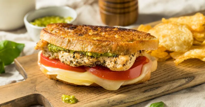 Chicken Pesto Sandwich