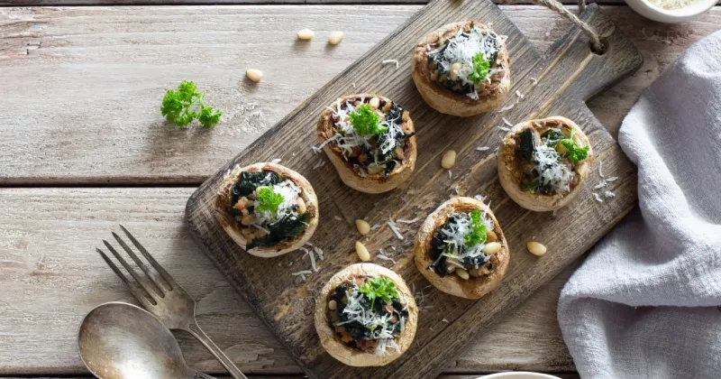 Baked Spinach Stuffed Mushrooms