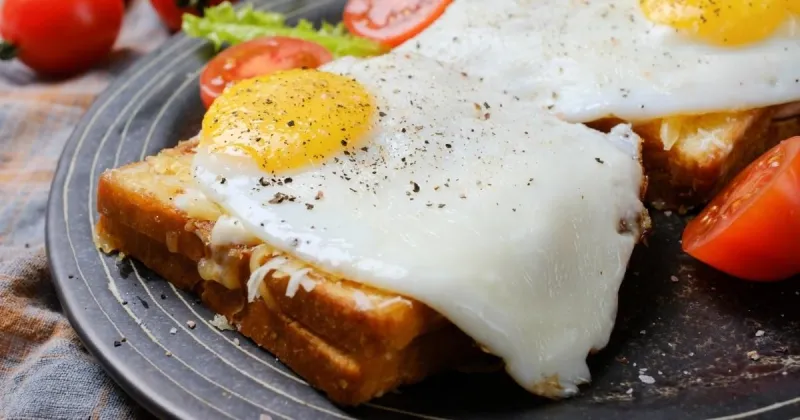 Croque Madame sandwich