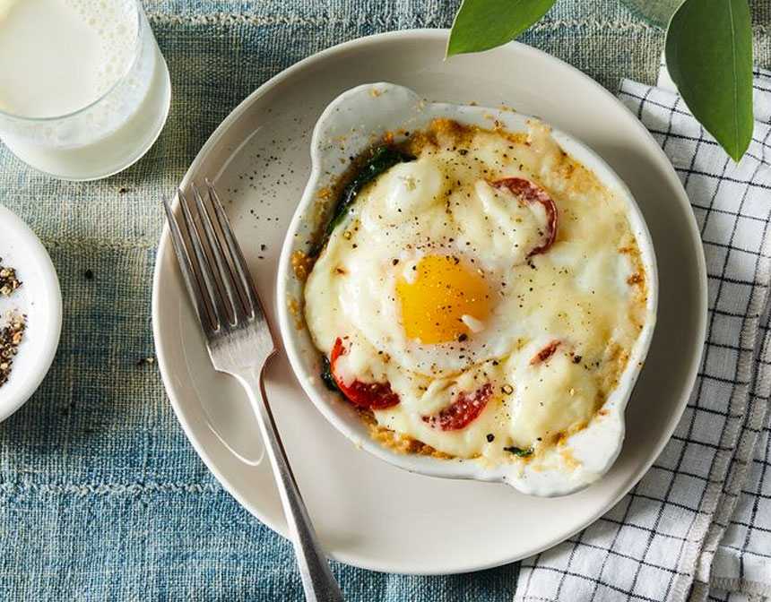Baked Scrambled Eggs with Garlic Sausages and Potatoes