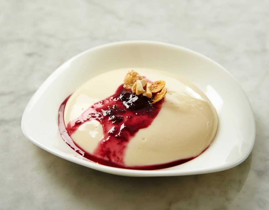 How to Make Bavarian Cream