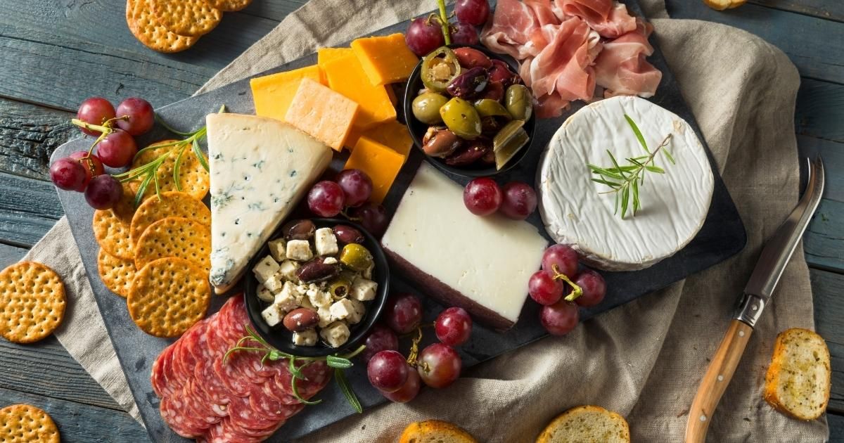Şarküteri Tabağı Nasıl Hazırlanır?