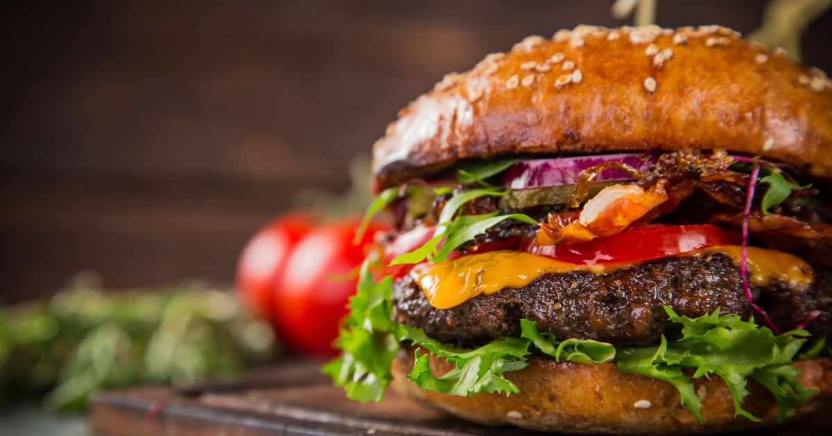 Cheeseburger İçin En İyi Peynirler