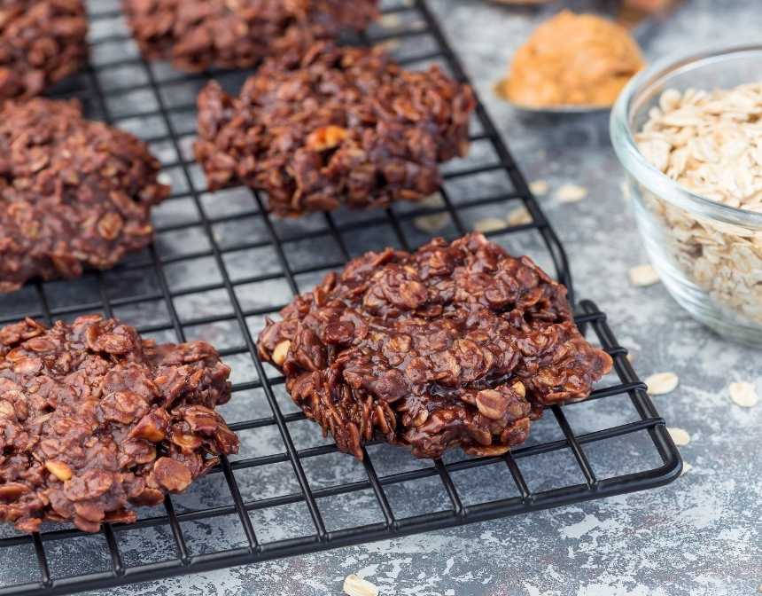 Chocolate Peanut Butter No-Bake Cookies