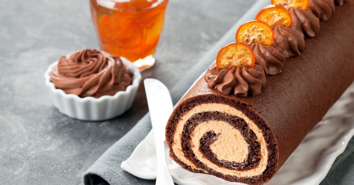 Chocolate Swiss Roll Cake