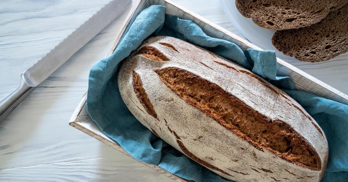 Ev Yapımı Çavdar Ekmeği