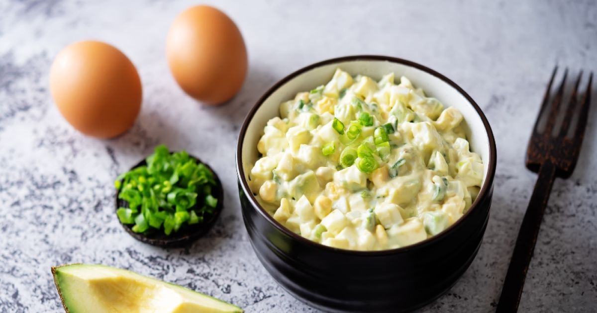 Keto-Friendly Avocado Egg Salad