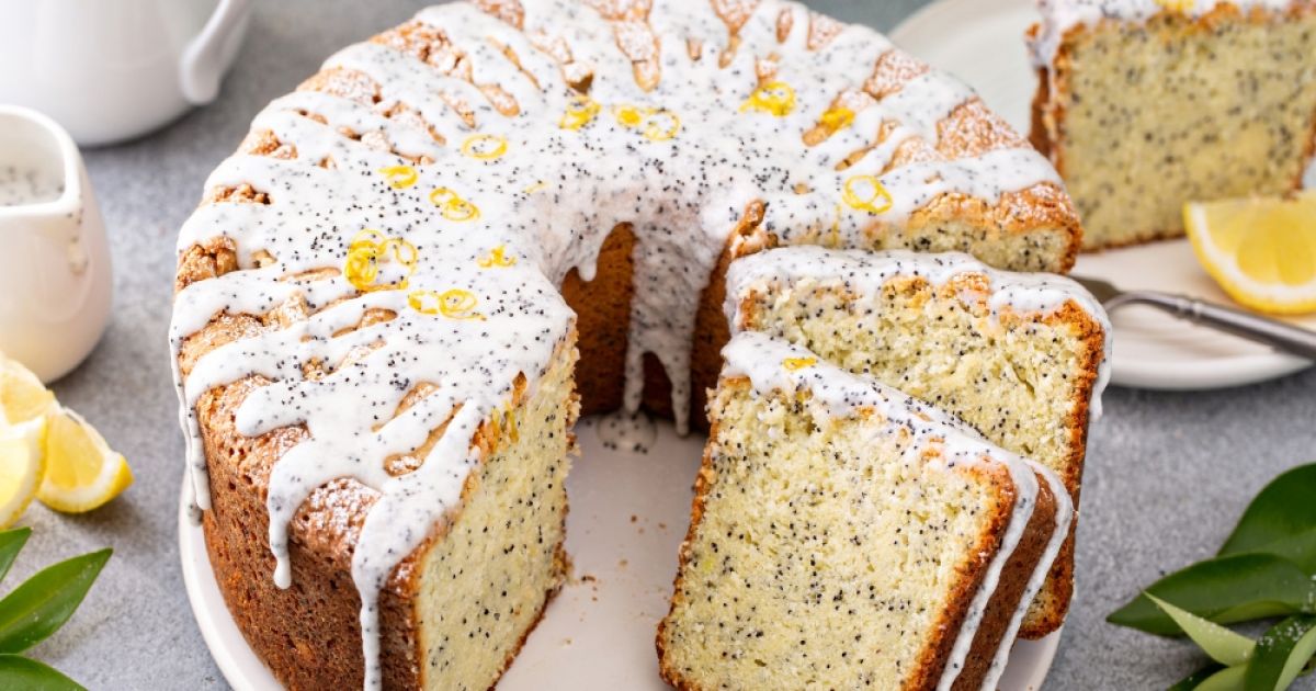 Lemon Poppy Seed Cake