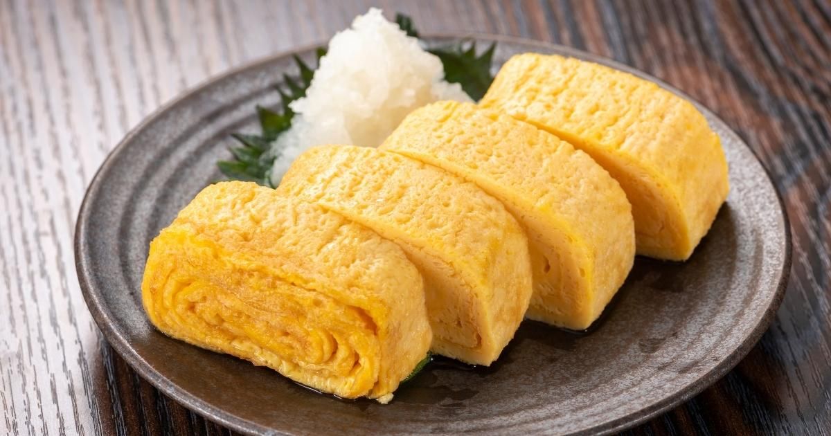Tamagoyaki (Japanese Rolled Omelette)